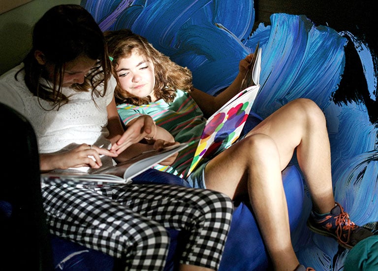 homepage-nurturing-community-mobile